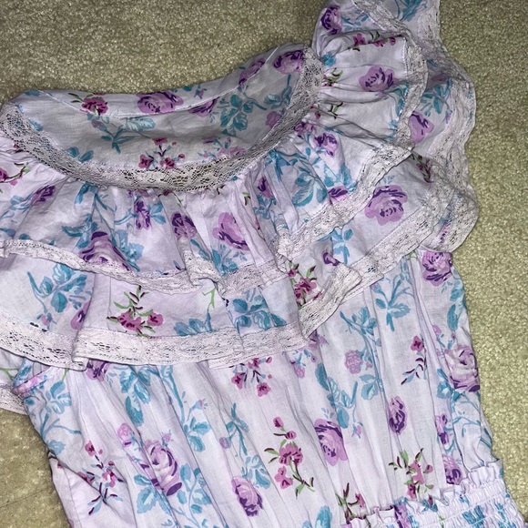 Love Shack Fancy x Target Lou
Double Ruffle Dress - Lavender -
Size XXS - Picture 3 of 5
